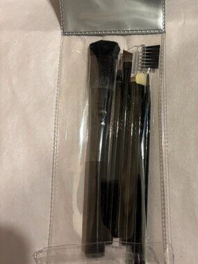 NEW- 6-Piece Makeup Black Brush Starter Set  W/Travel Brush Pouch